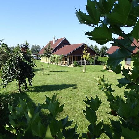 Penzion Pod Vápenkami Strážnice Esterno foto