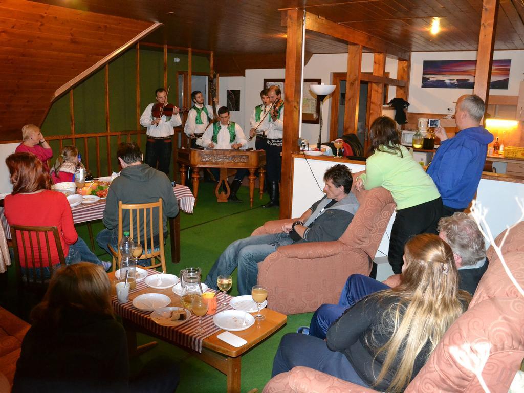 Penzion Pod Vápenkami Strážnice Esterno foto